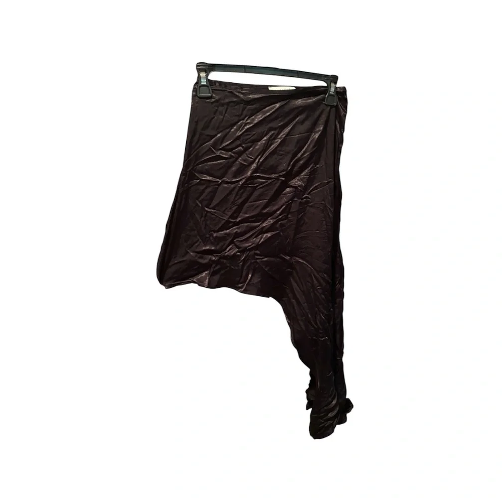 Topshop Side Asymmetrical Drape Satin Skirt in Black Size 2 NWT